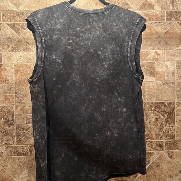 AC/DC Tank - Picture 4 of 4